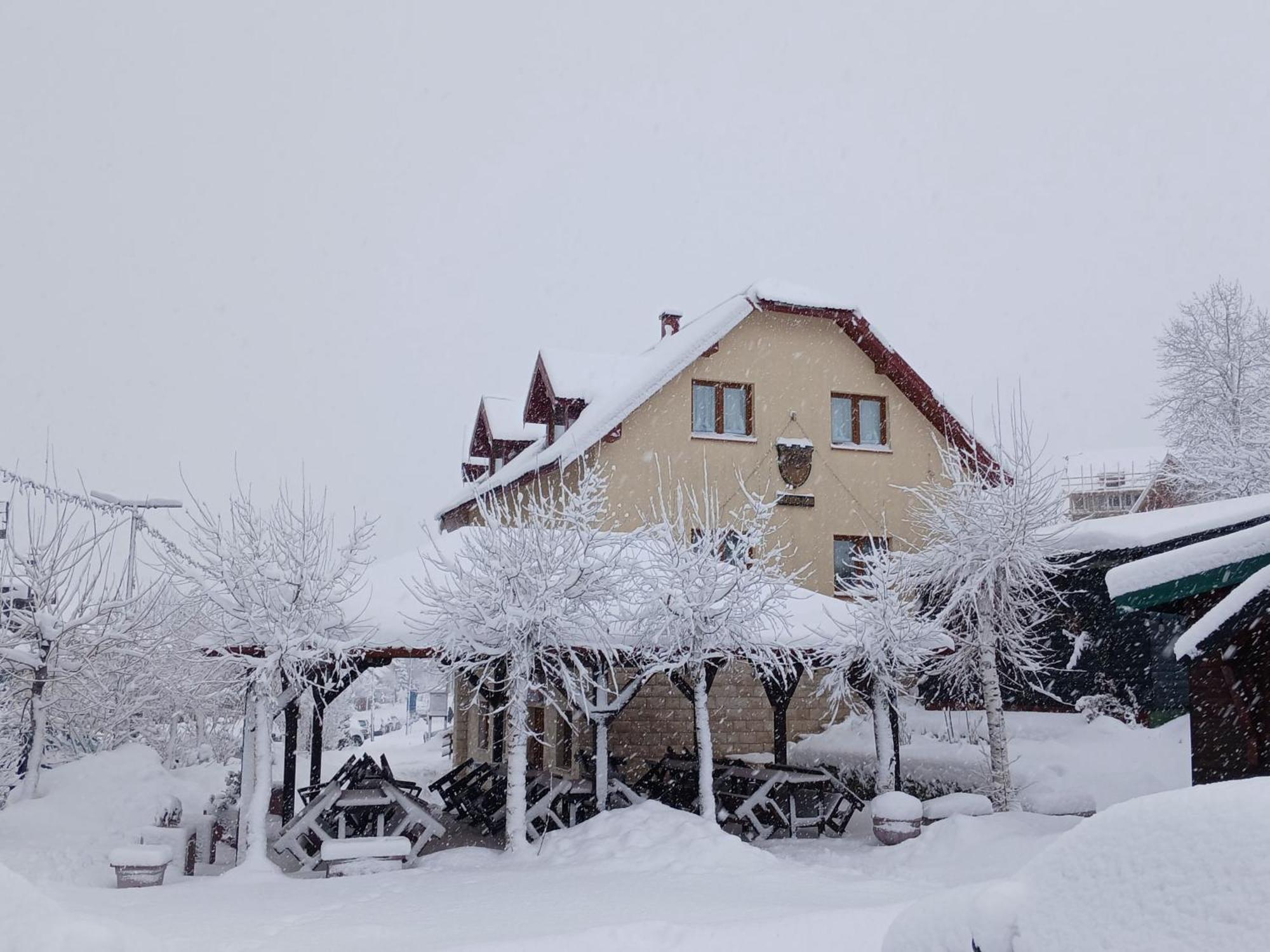 Apartment Apartments-rooms Stara Varos